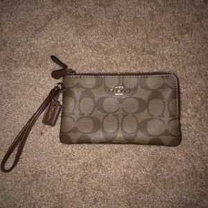Coach double zip Wristlet